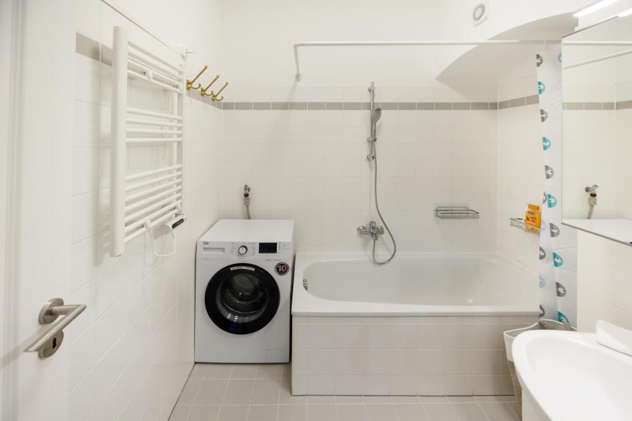 Deluxe Brigitternauer New Apartment فيينا المظهر الخارجي الصورة